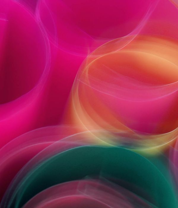 Abstract digital representation of optical focus and light rays